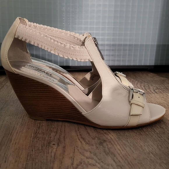 Michael Kors Cream Wedge Sandals - Picture 5 of 10